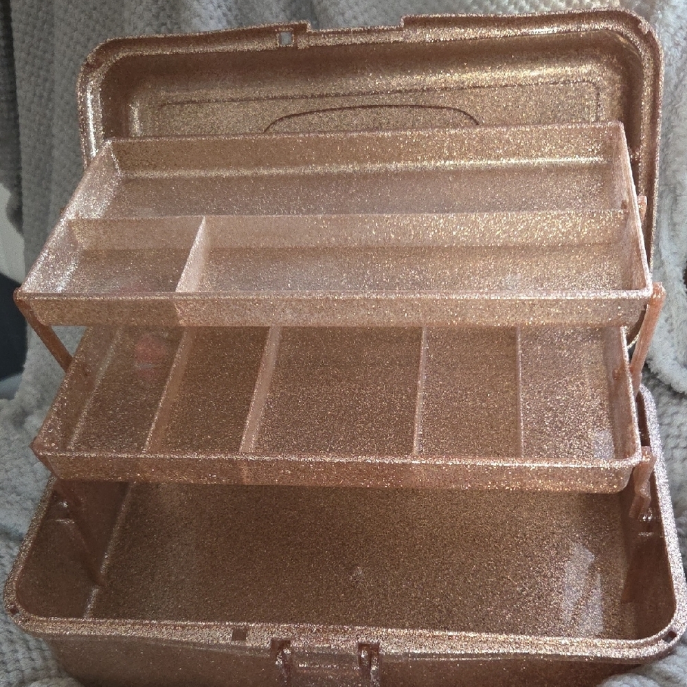 Sparkling Gold Storage Box - Picture 2 of 4